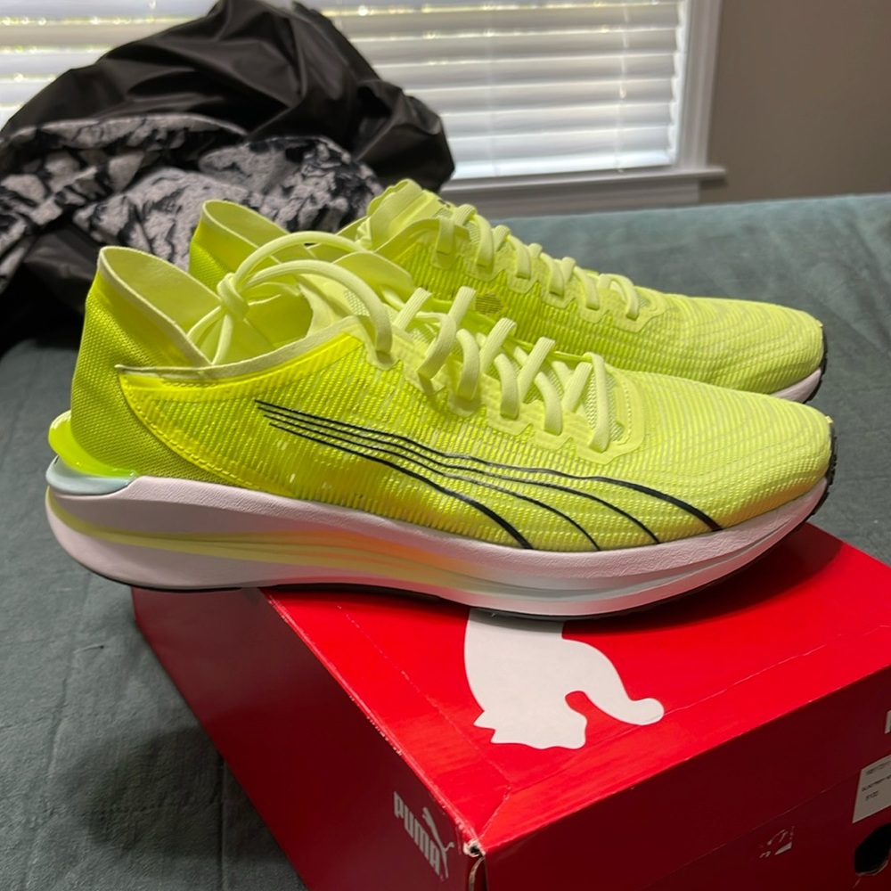NWT Puma Electrify Nitro Running Sneaker